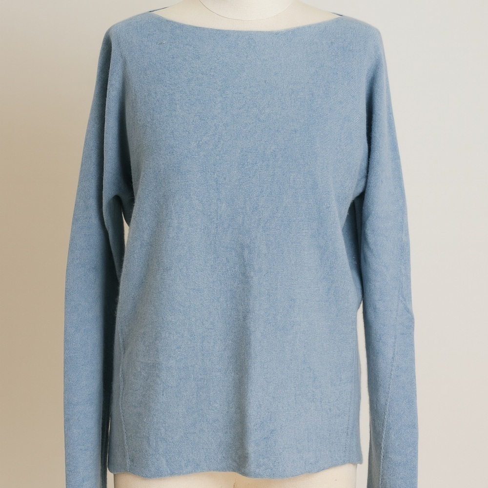 Bianco & Blue Cashmere Blend Boatneck Sweater Size M